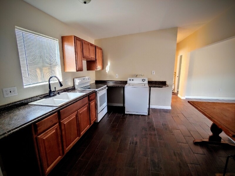 Building Photo - 71938 Gorgonio Dr