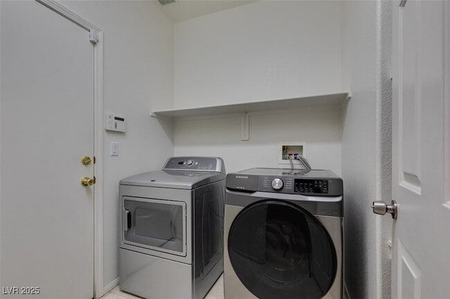 Building Photo - 7000 Point Cabrillo Ct