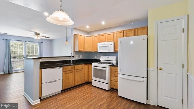 Building Photo - 9320 Fringe Tree Ln