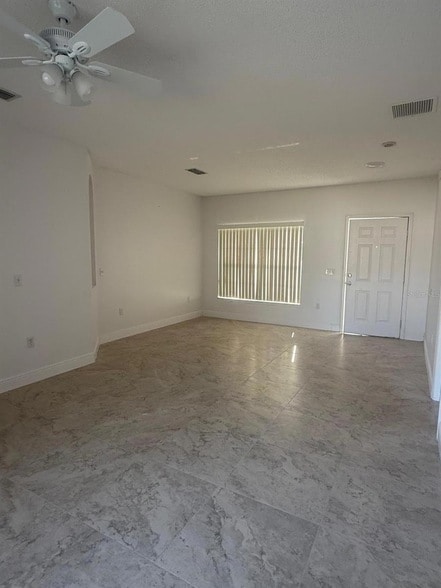 Building Photo - 315 Edgewood Ct