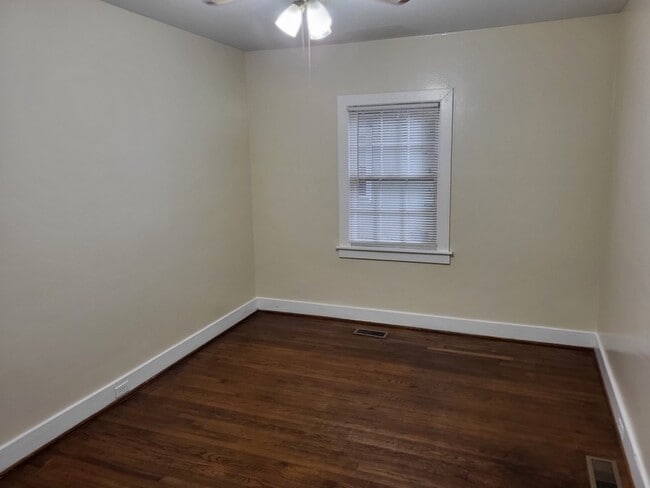 Building Photo - 1700 Pecan Ave