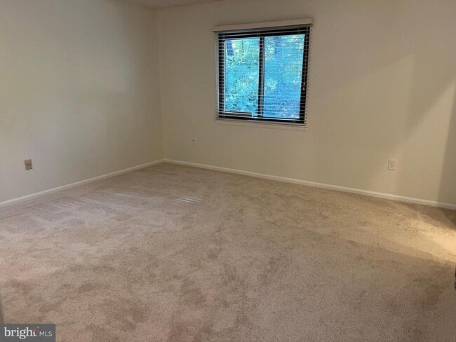 Building Photo - 11400 Turnmill Ln