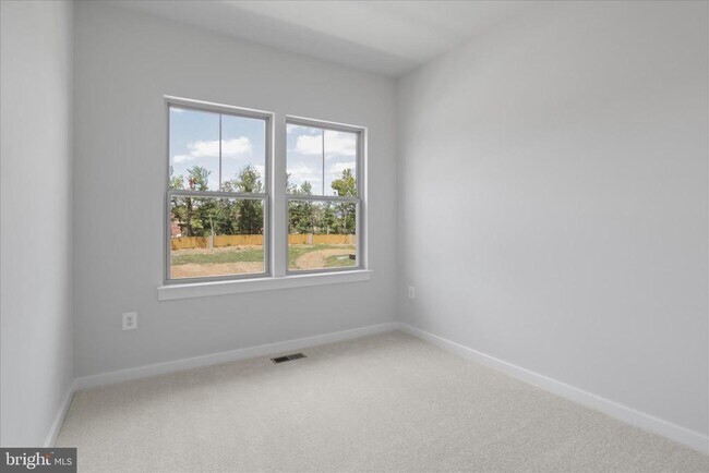 Building Photo - 208 Chianti Ter SE