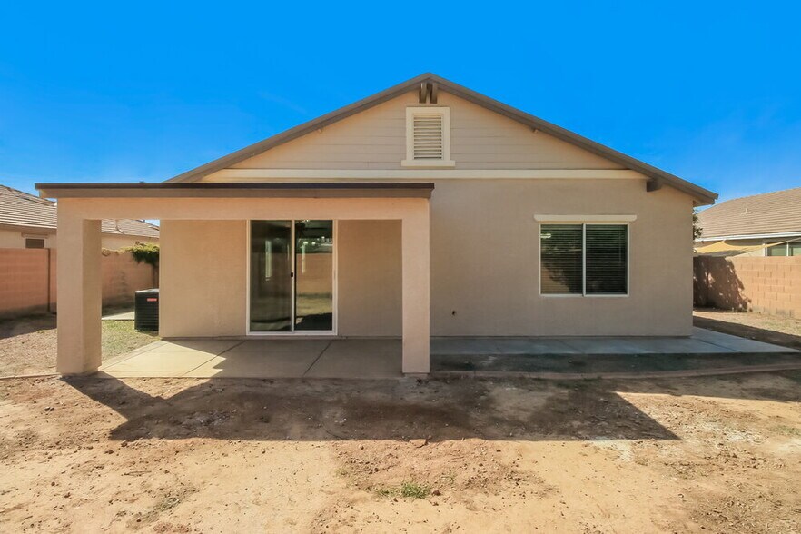 Building Photo - 3974 E Latham Way