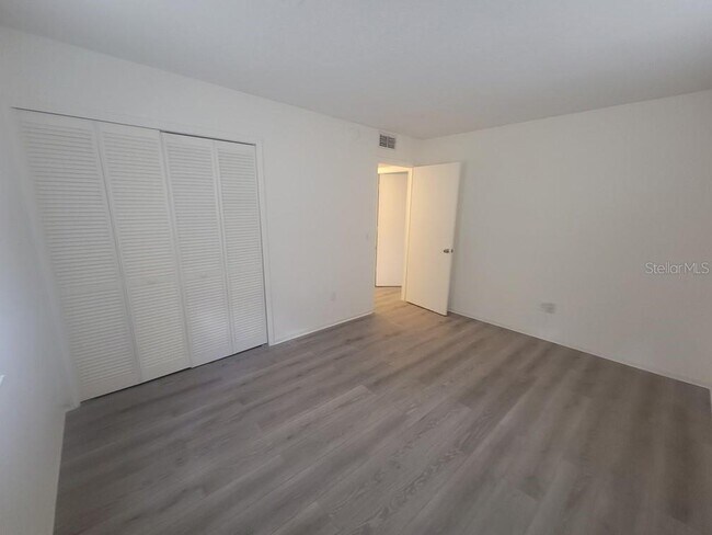 Building Photo - 11411 Pike Ct