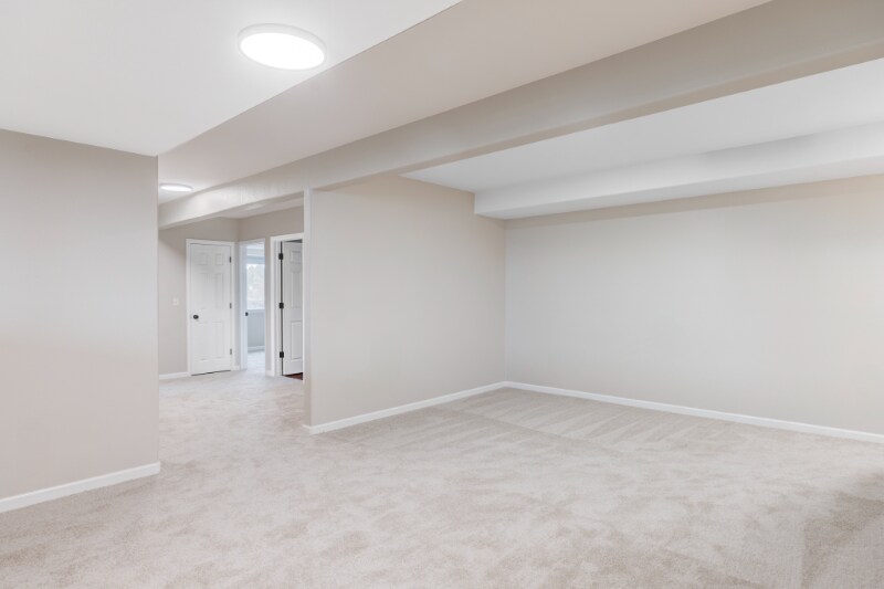 Building Photo - 212 Mulligan Lake Dr