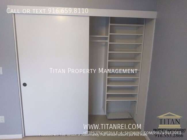 Building Photo - 1631 10th St