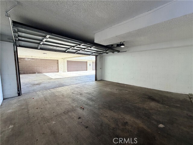 Building Photo - 3134 W 145th St