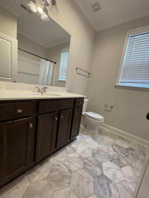 Building Photo - 306 Wakelon Dr
