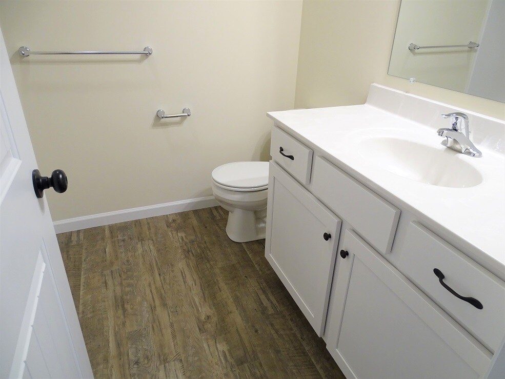 Building Photo - 609 Byler Cir