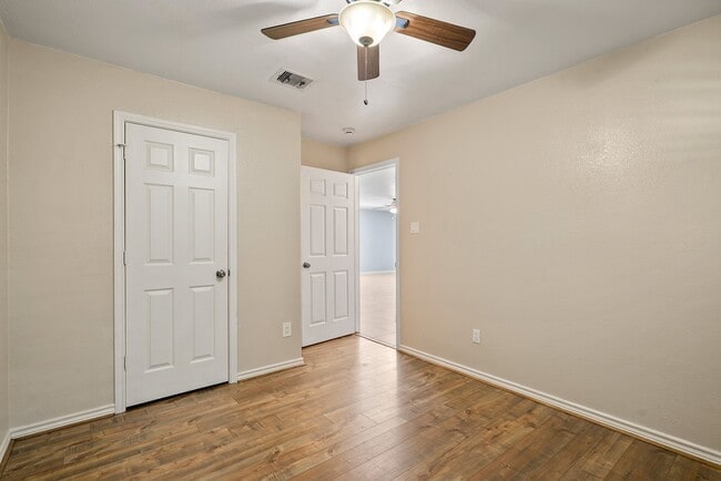 Building Photo - 1631 Quail Run