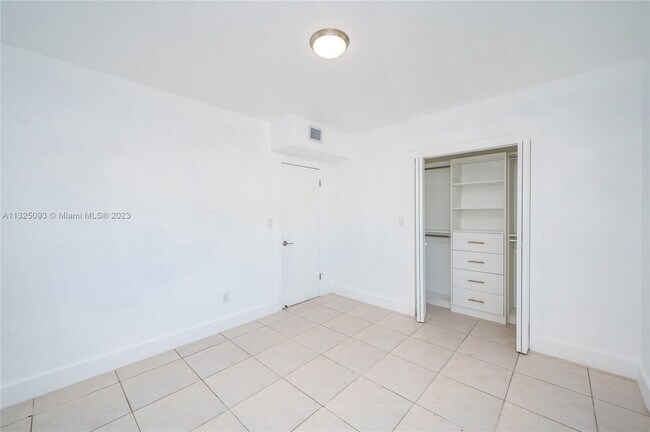 Building Photo - 732 82nd St