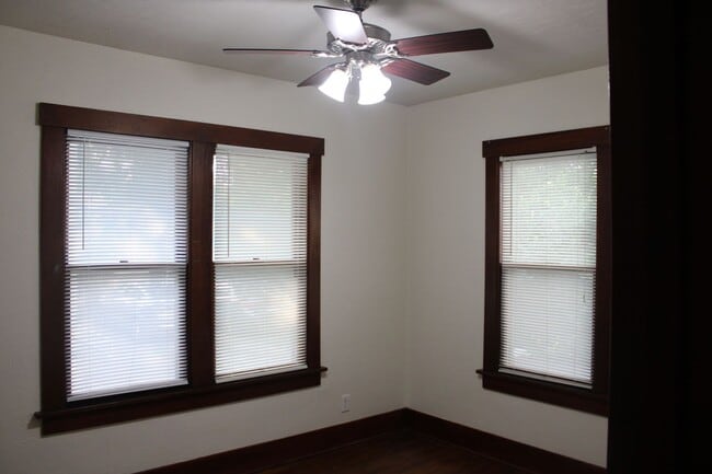 Building Photo - 1732 Laramie St