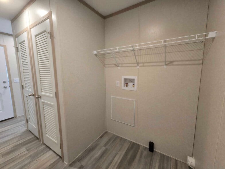 Building Photo - 3510 N 9th St