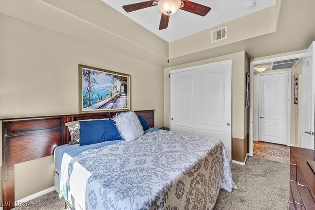 Building Photo - 62 E Serene Ave