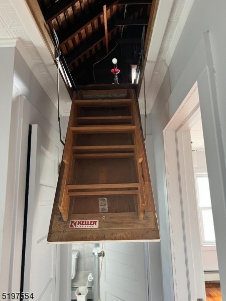 Building Photo - 947 Grove St