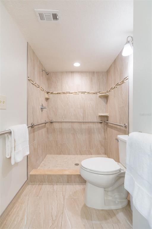 Building Photo - 14130 Rosemary Ln