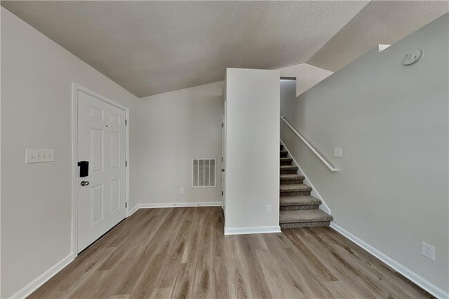 Building Photo - 217 Remington Ct
