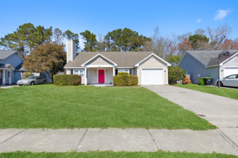 Primary Photo - 6707 Low Bush Ct