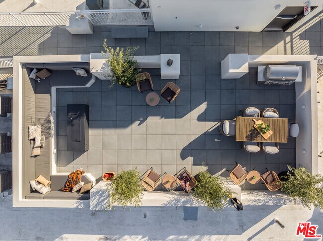 Building Photo - 1110 Spaulding Ave