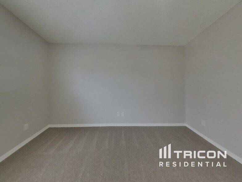 Building Photo - 1532 Irishwood Ct