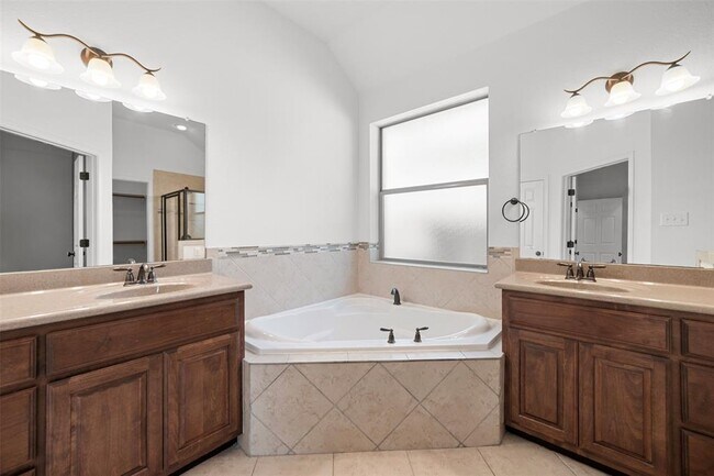 Building Photo - 216 Archipelago Trail