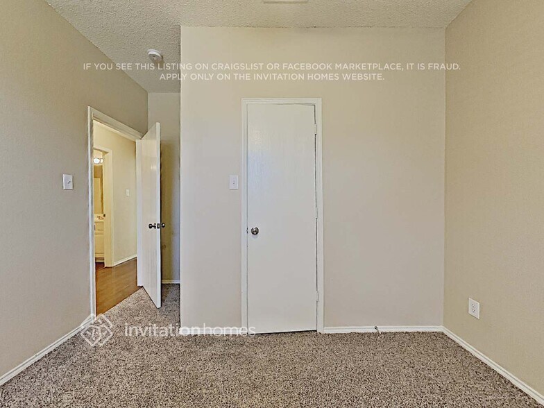 Building Photo - 8004 Mourning Dove Dr