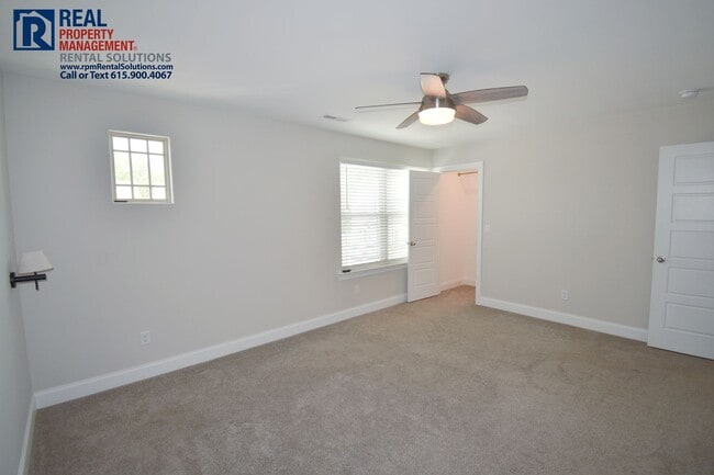 Building Photo - 555 Gresham Ln