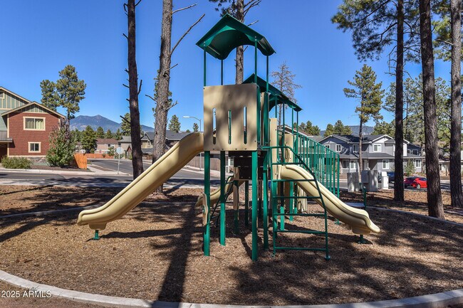 Building Photo - 2477 W Mission Timber Cir
