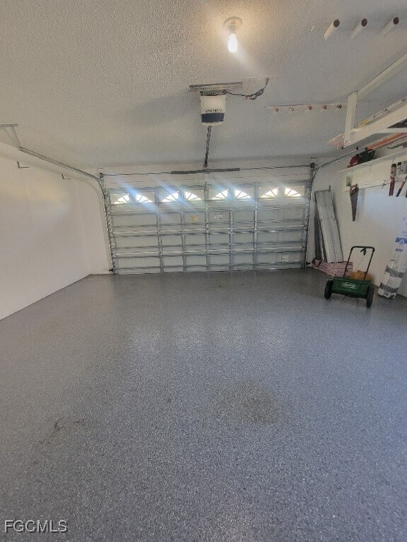 Building Photo - 2505 6th St W