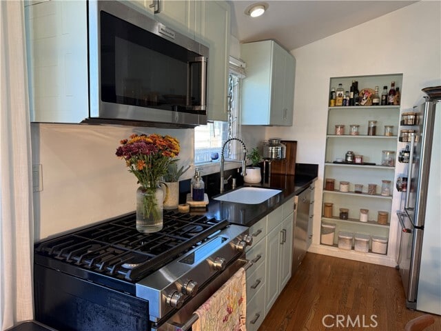 Building Photo - 2814 Broadway