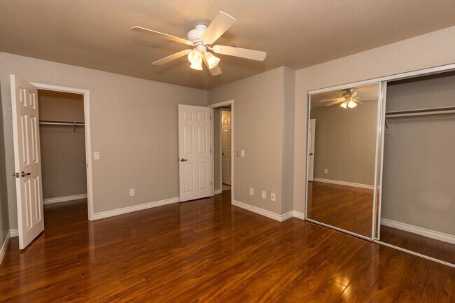 Building Photo - For Rent – 1 Bed, 1 Bath Condo Near Durang...