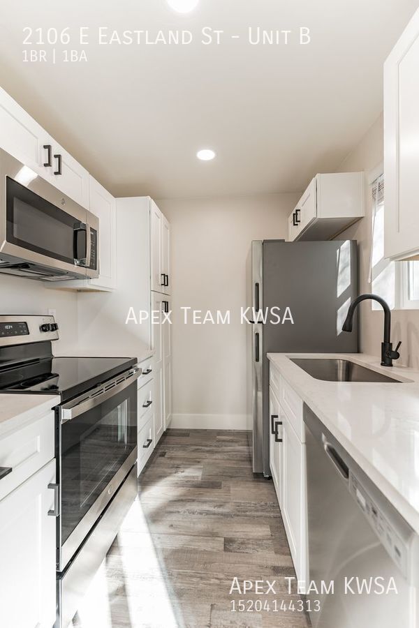 Building Photo - 2106 E Eastland St