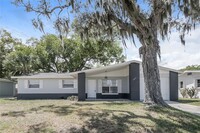 Building Photo - 2844 Oak Lea Dr