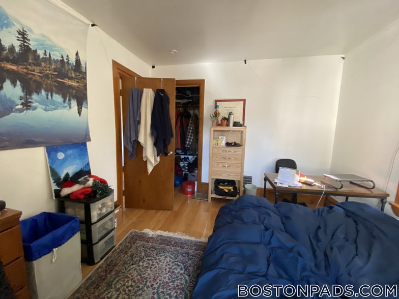 Building Photo - 40 Jay St