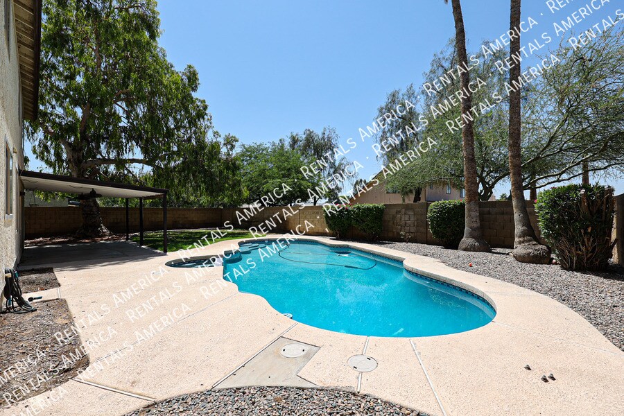 Building Photo - 4611 W Milky Way