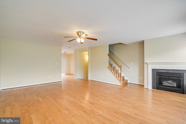 Building Photo - 6187 Les Dorson Ln