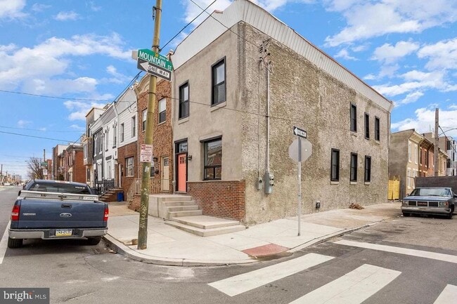 Building Photo - 1625 S 22nd St