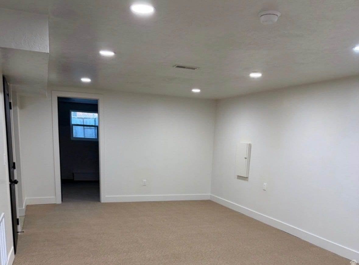 Building Photo - 7408 Ramanee Dr