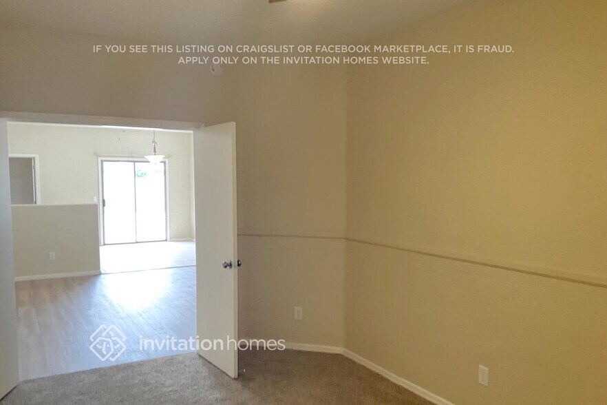 Building Photo - 1182 E Desert Moon Trail