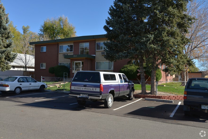 Primary Photo - Ammons Crossing | Large 2-Bedroom Apartmen...