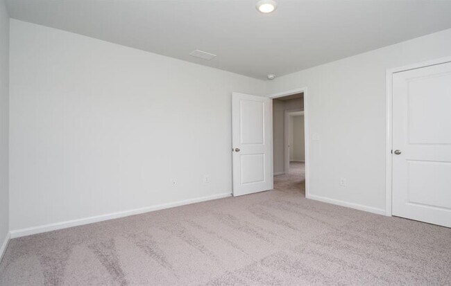 Building Photo - 568 Turpentine Trl