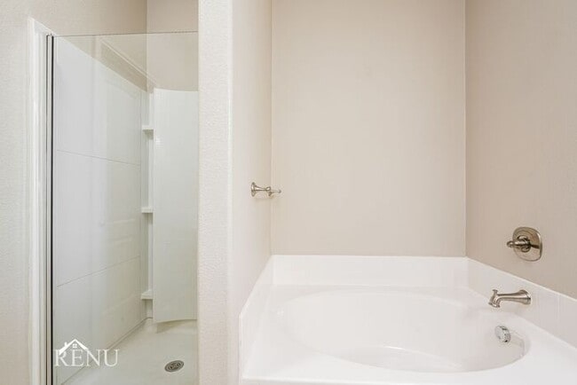 Building Photo - 6670 Charleston Dr