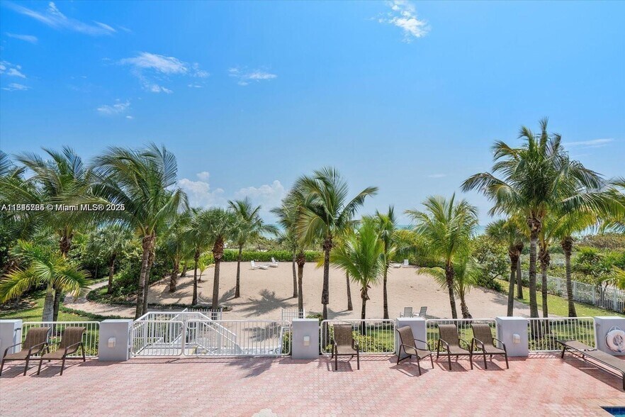 Building Photo - 9341 Collins Ave