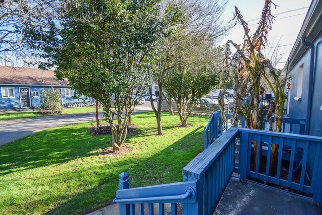 Building Photo - KIL-2121-2125