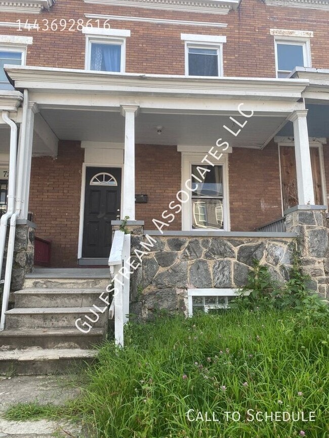 Primary Photo - 725 Bartlett Ave