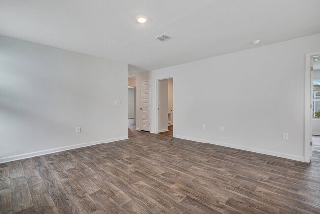 Building Photo - New Construction Home in High Demand Area!