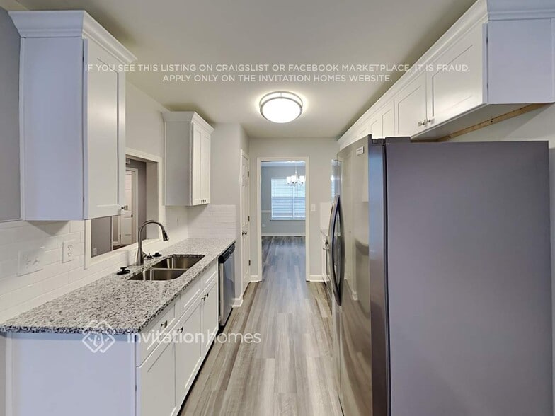 Building Photo - 3901 Cassidy Dr