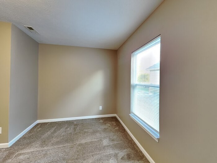 Building Photo - 10447 Bellchime Ct