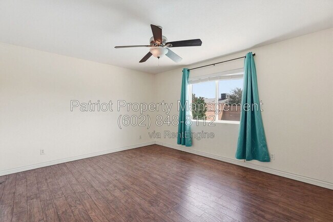 Building Photo - 1275 W Del Rio St
